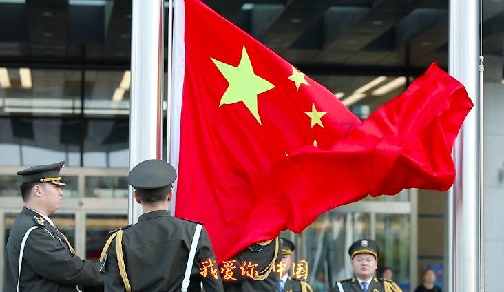 攀登高峰